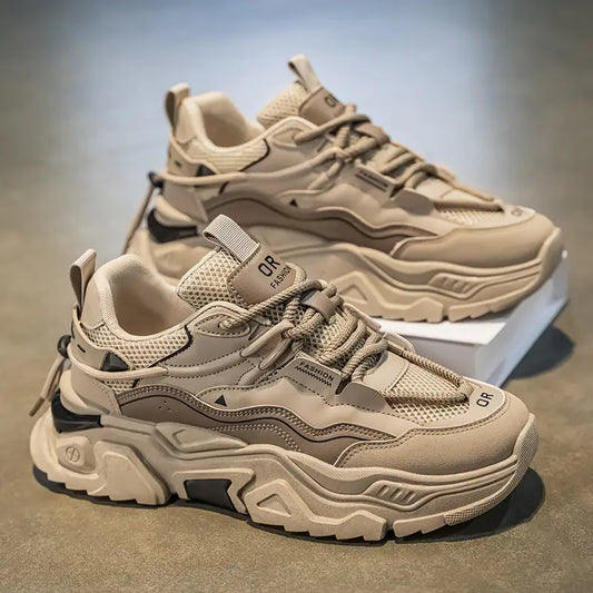 Fashionable casual sports shoes, with anti-slip rubber sole, low-top lace-up design, suitable for all seasons as both casual and sports shoes.